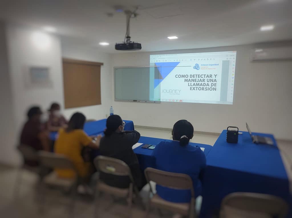 Enlaces de seguridad; Capacitación a grupos y familias, atendiendo protocolos de seguridad para llamadas de extorsión